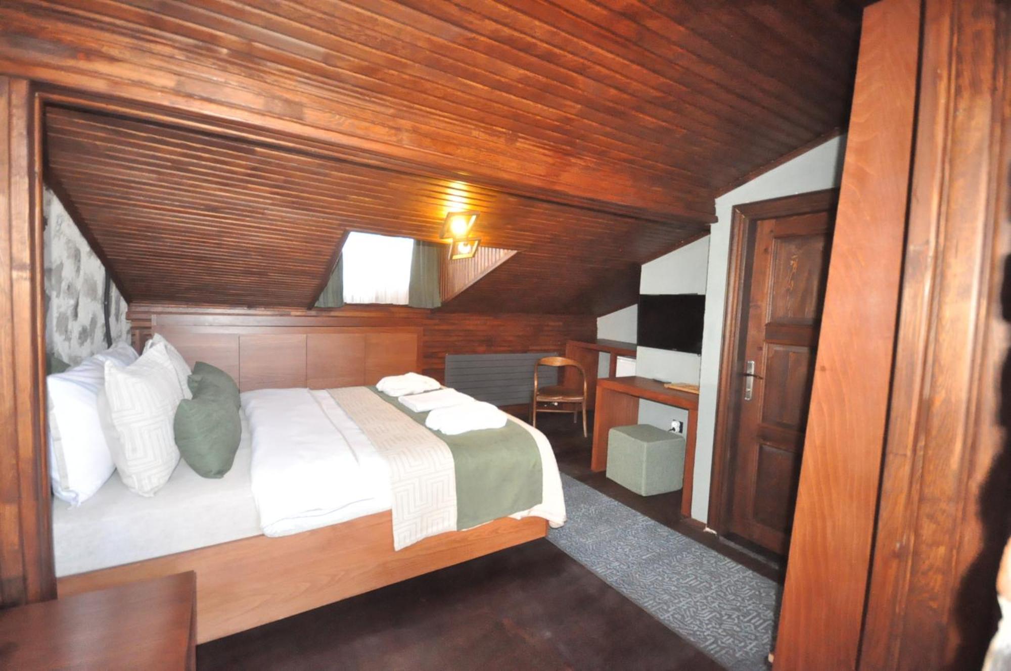 Mihman Konak Hotel Kars Buitenkant foto