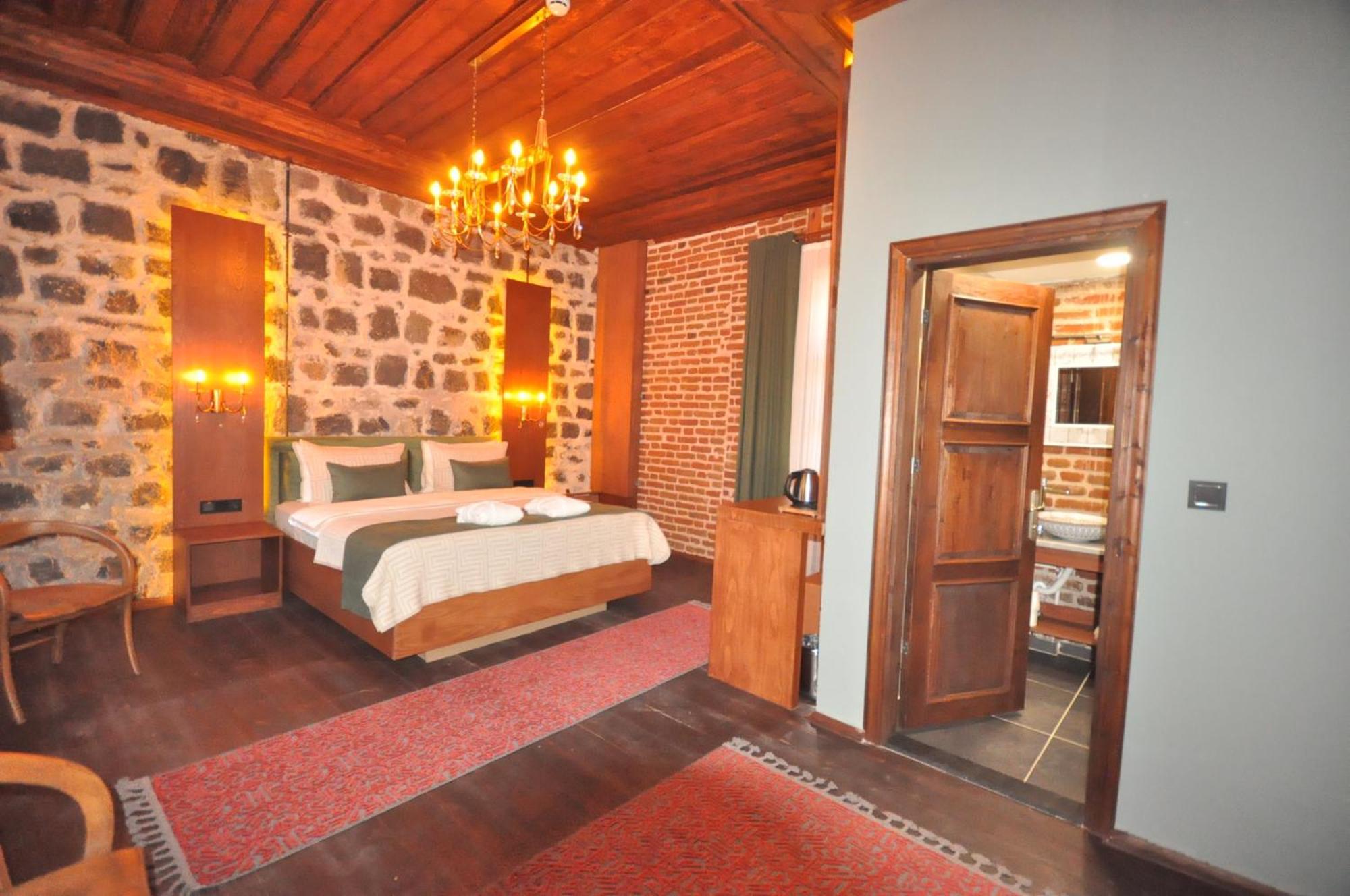 Mihman Konak Hotel Kars Buitenkant foto