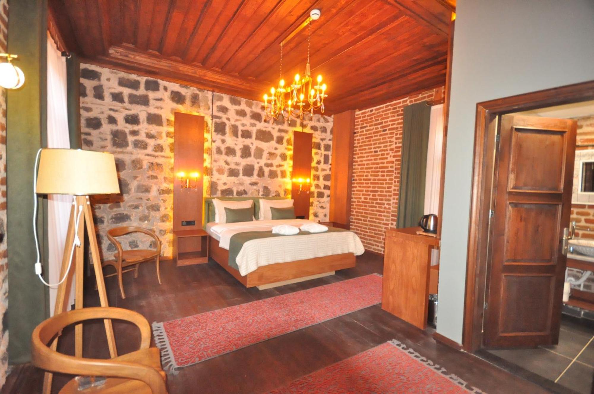 Mihman Konak Hotel Kars Buitenkant foto